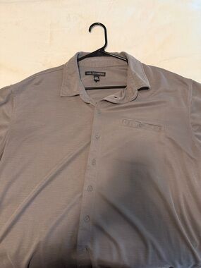 Saks Fifth Avenue Men’s Button Down Short Sleeve XXL gray
